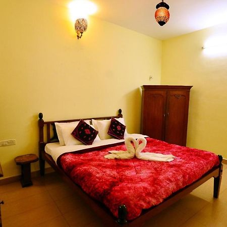 Al Haramain Home Stay Un -Married And Stag Groups Not Allowed Ooty Exterior photo