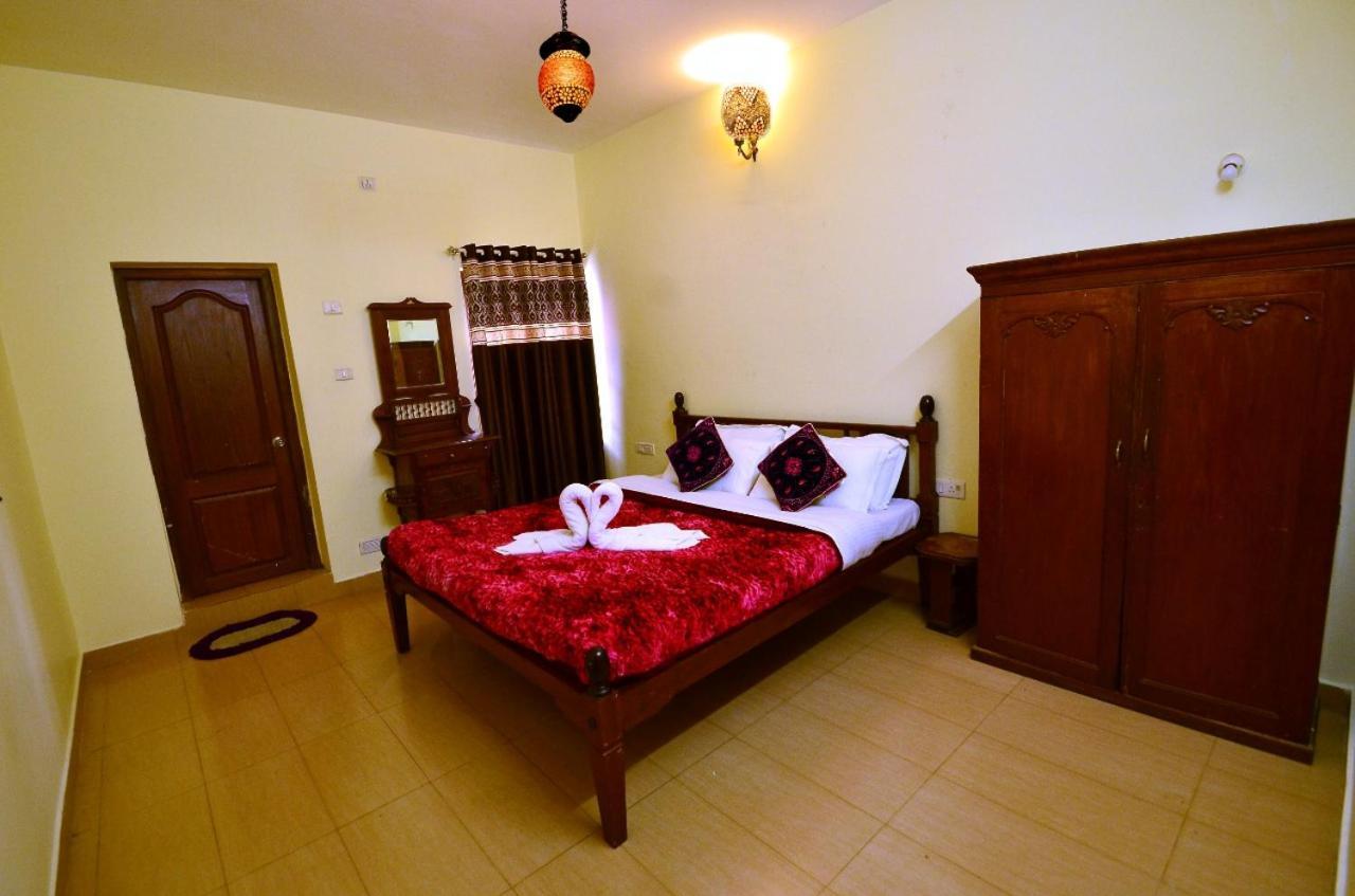 Al Haramain Home Stay Un -Married And Stag Groups Not Allowed Ooty Exterior photo