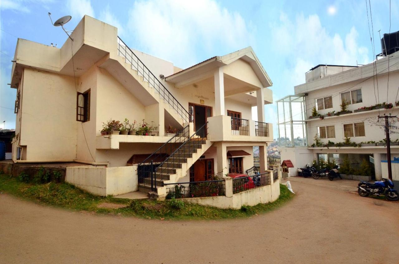 Al Haramain Home Stay Un -Married And Stag Groups Not Allowed Ooty Exterior photo